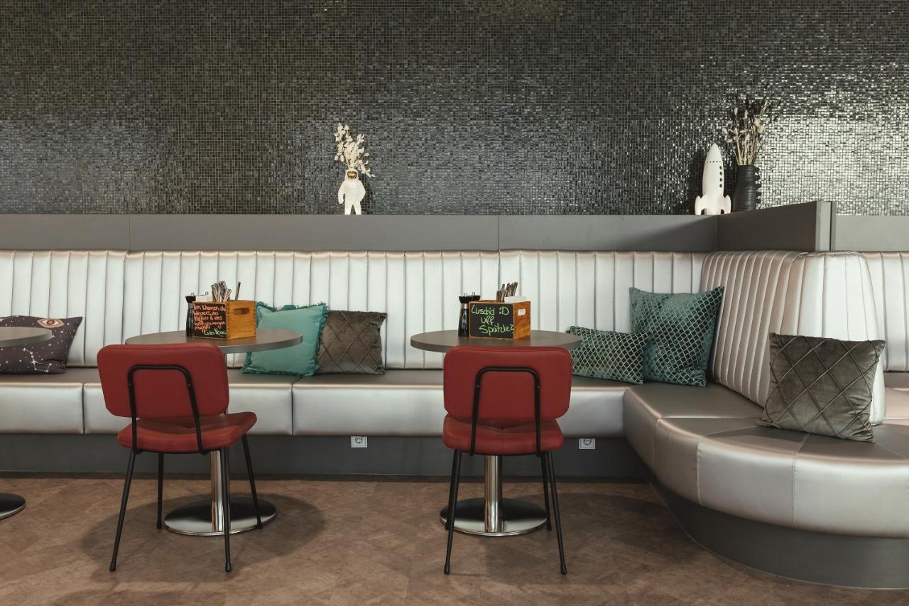 The Niu Star - Apartments Зиндельфинген Экстерьер фото