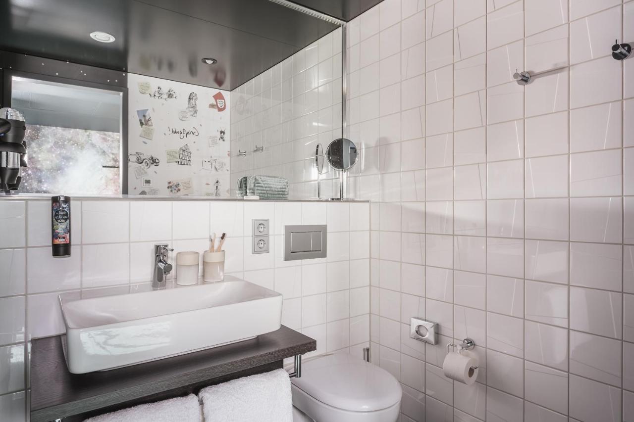 The Niu Star - Apartments Зиндельфинген Экстерьер фото